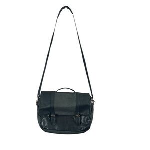 Wilson’s Leather Vintage Black Leather Messenger Bag